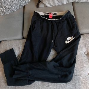 Black Nike Sweatpants